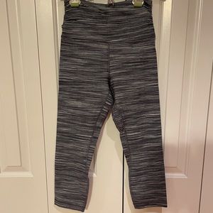 Lululemon Align Cross Waist Crop 21 in